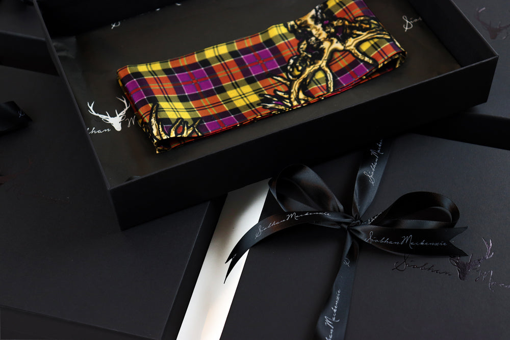 STA Online Shop. Tartan Scarf in Twirled Silk & Velvet (Blend) With Celtic  Scarf Ring